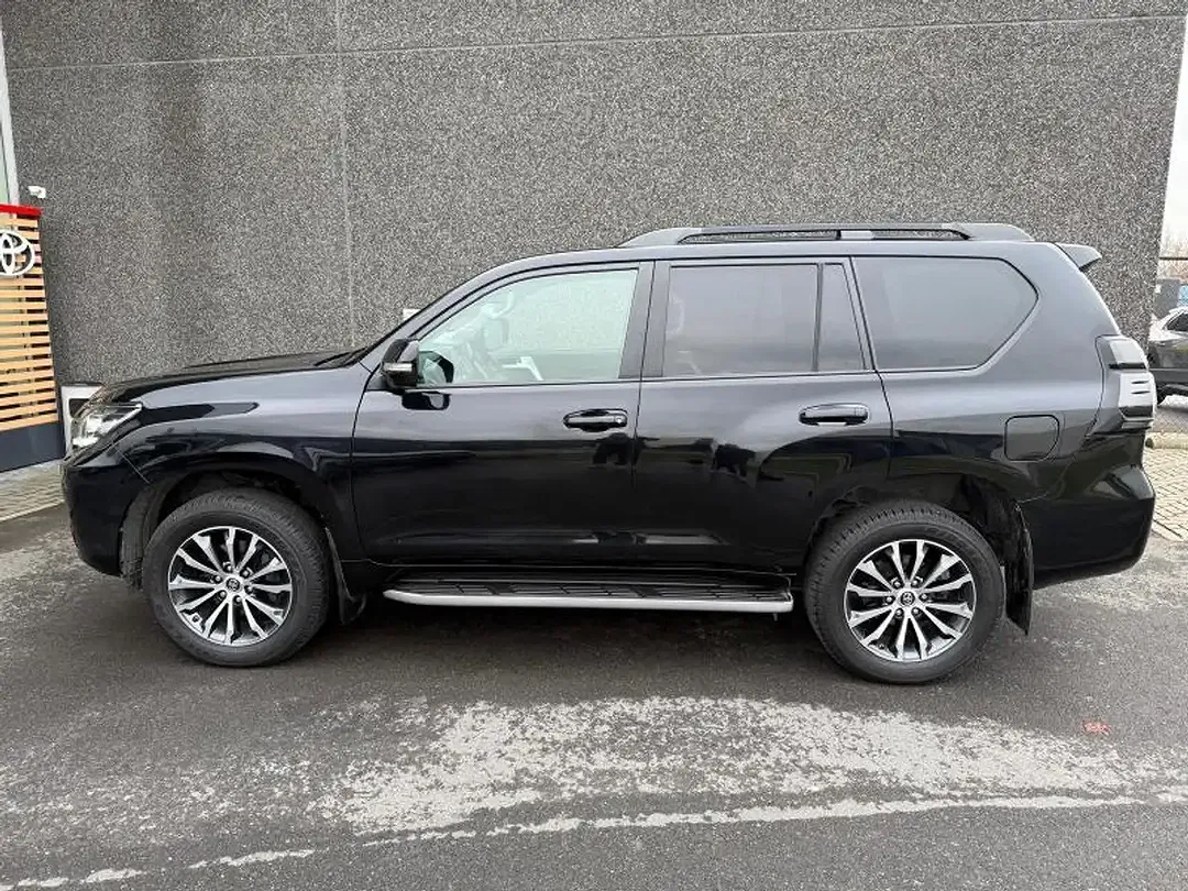 Toyota Land Cruiser 2.8 Premium - Thumbnail 3