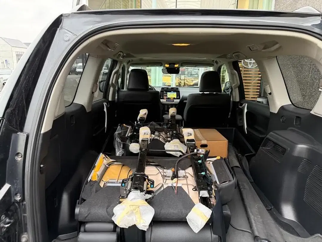 Toyota Land Cruiser 2.8 Premium - Thumbnail 7