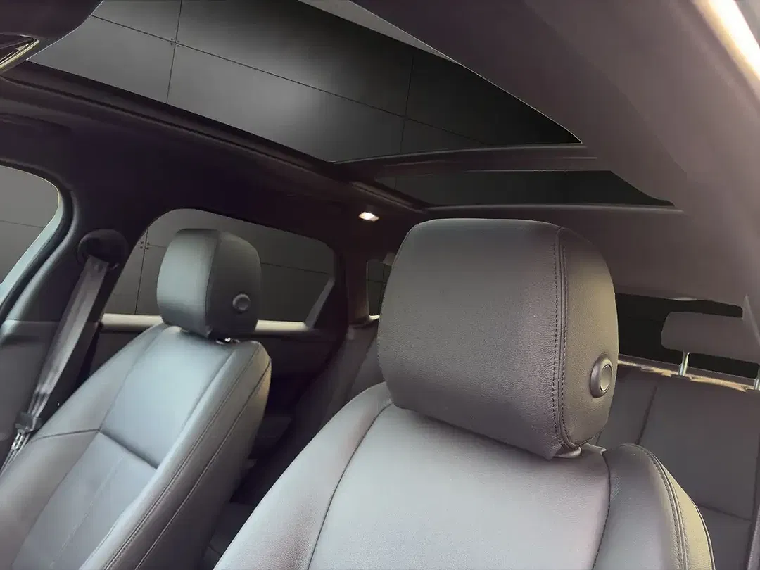 Land Rover Range Rover Velar D300 Dynamic SE - Thumbnail 10
