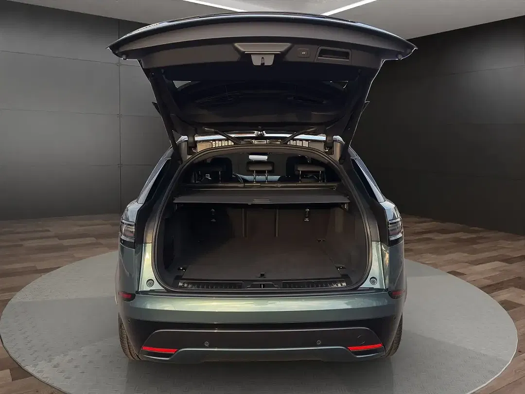 Land Rover Range Rover Velar D300 Dynamic SE - Thumbnail 11