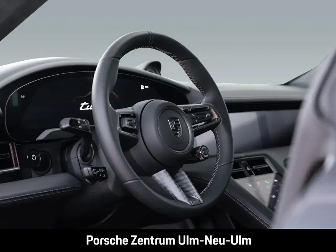 Porsche Taycan Turbo Cross Turismo - Thumbnail 7