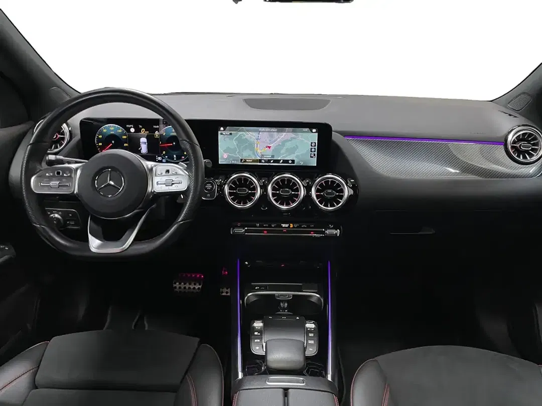 Mercedes-Benz GLA 220 4MATIC AMG MBUX - Thumbnail 7