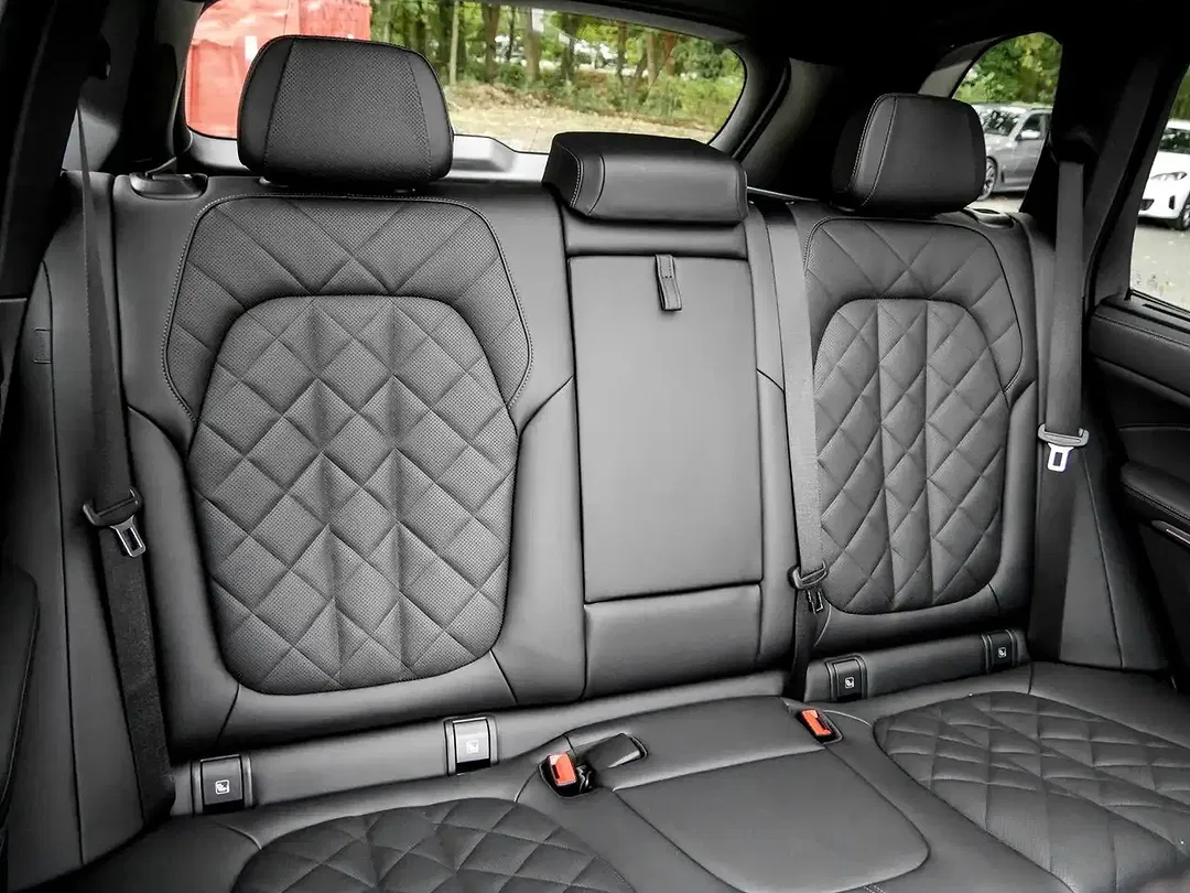 BMW X5 xDrive M Sport - Thumbnail 4
