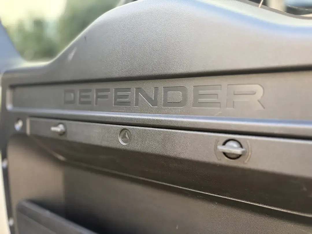 Land Rover Defender D200 3.0 MHEV 110 SE - Thumbnail 19