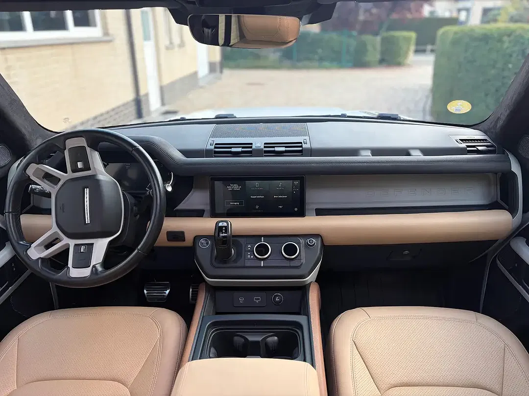 Land Rover Defender D200 3.0 MHEV 110 SE - Thumbnail 32