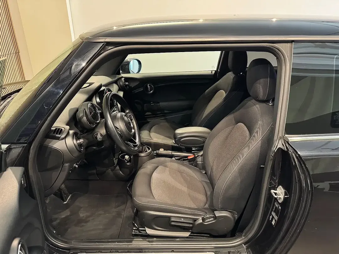 MINI One - Thumbnail 10