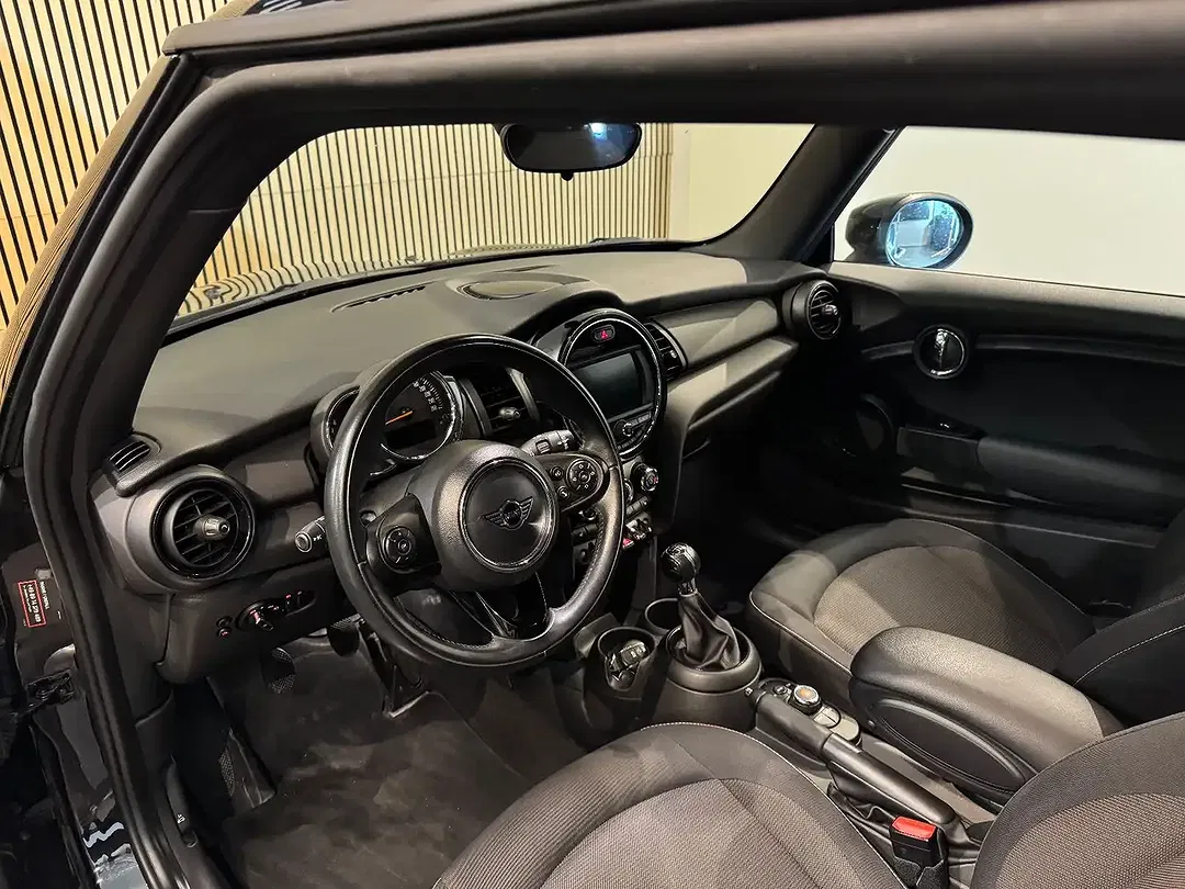 MINI One - Thumbnail 11