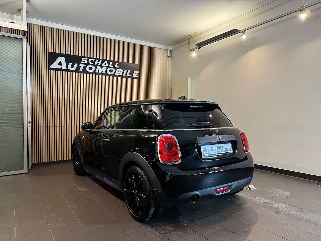 MINI One - Thumbnail 8