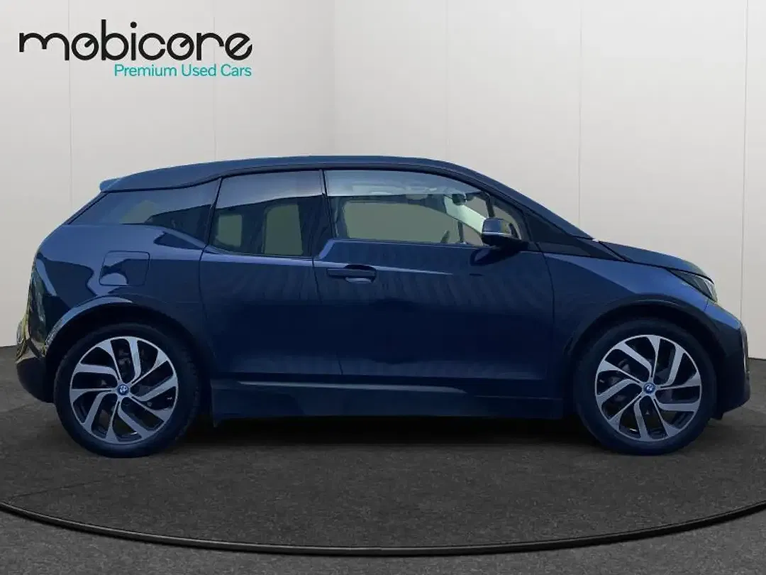 BMW i3 - Thumbnail 4