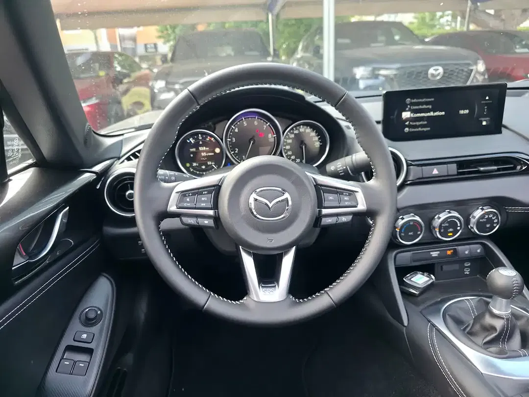 Mazda MX-5 1.5 SKYACTIV-G - Thumbnail 8