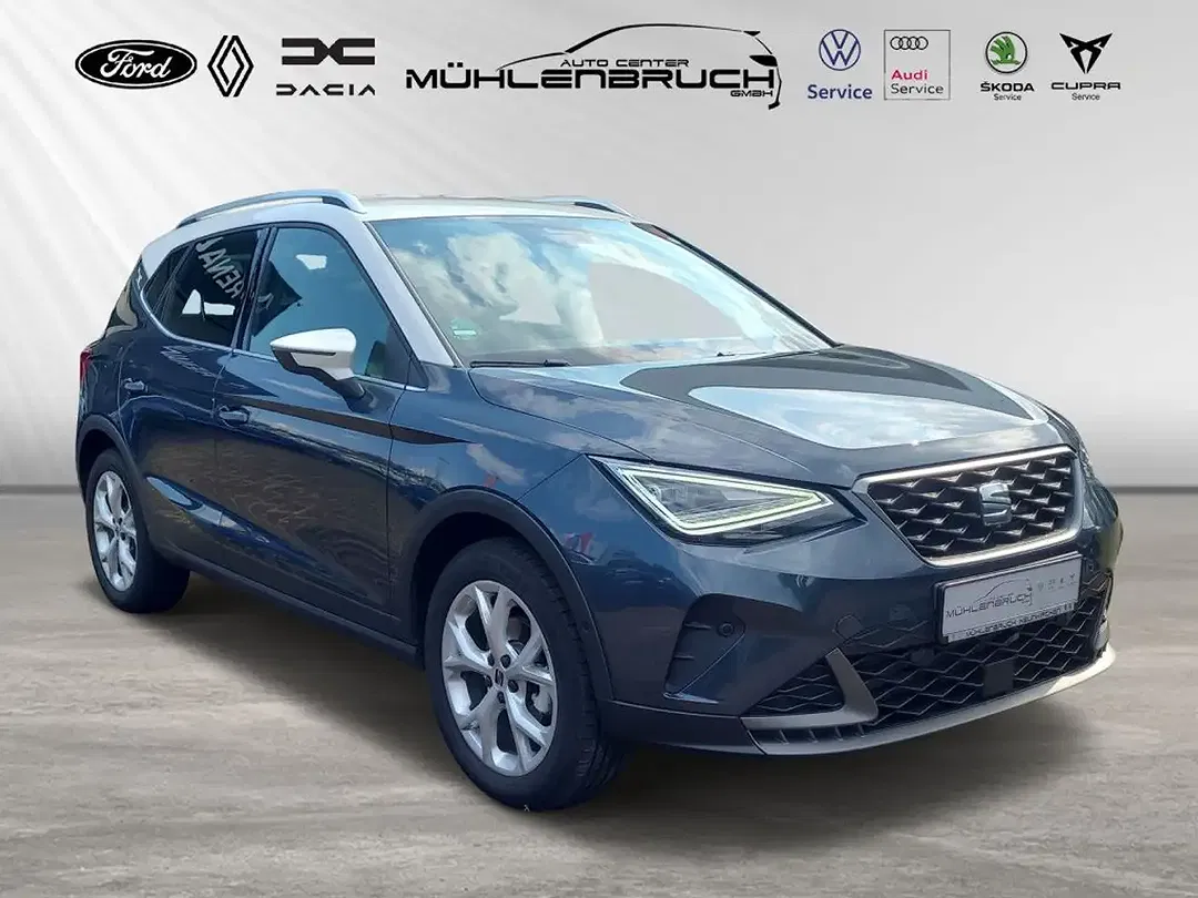 SEAT Arona 1.0 TSI DSG FR - Thumbnail 3