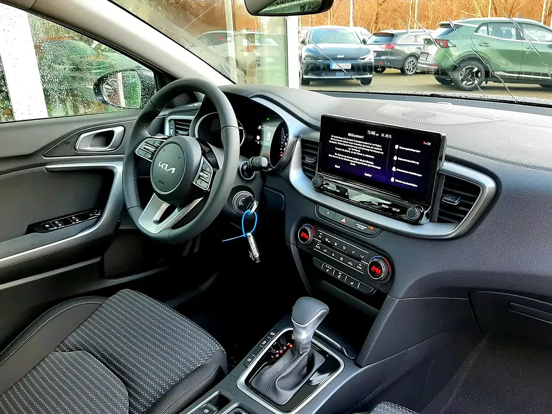 Kia XCeed 1.0 MHEV DCT - Thumbnail 9
