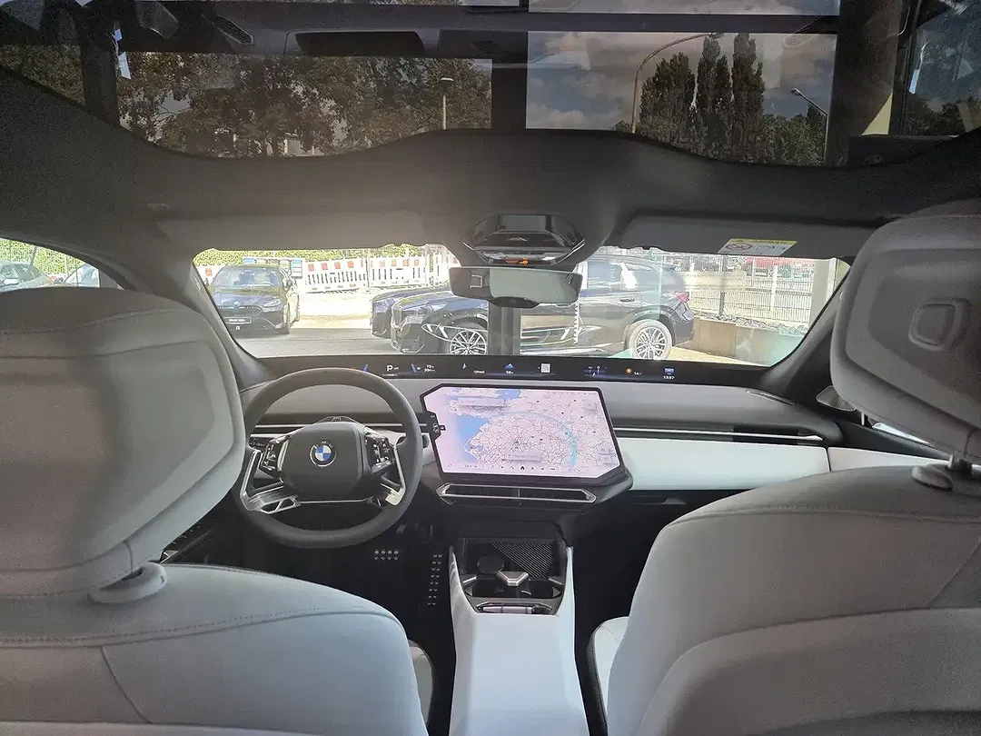 BMW i3 xDrive First Edition - Thumbnail 12