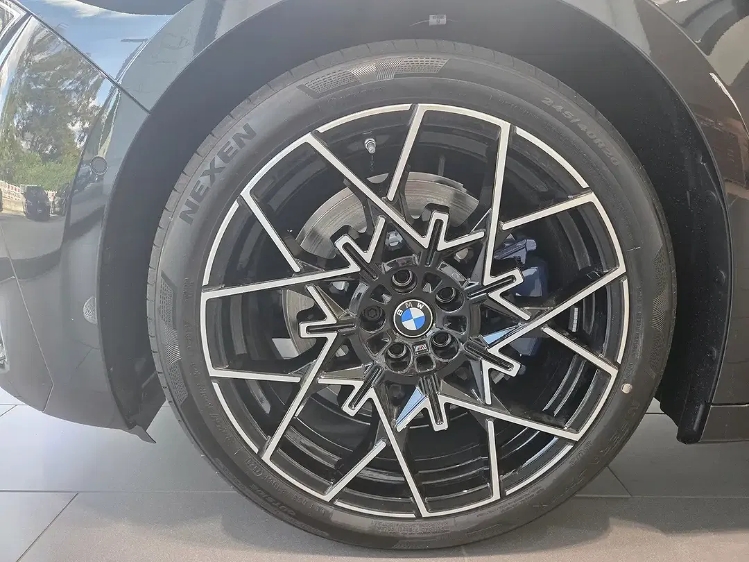BMW i3 xDrive First Edition - Thumbnail 14
