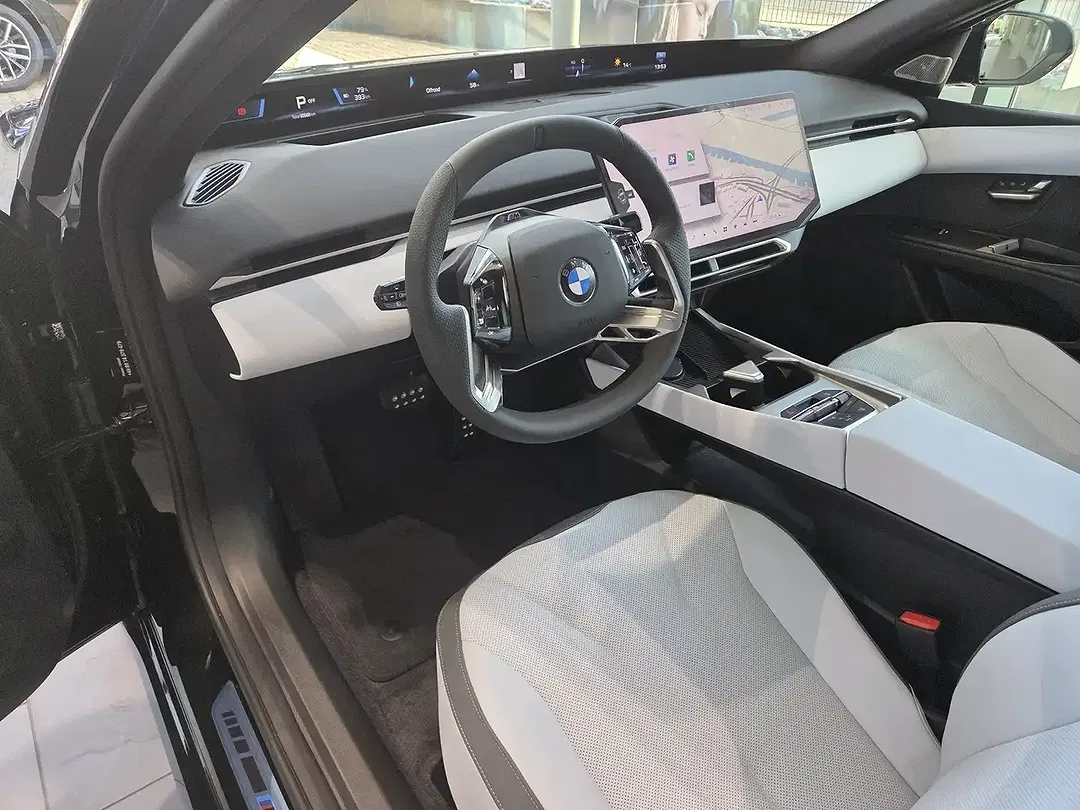 BMW i3 xDrive First Edition - Thumbnail 4