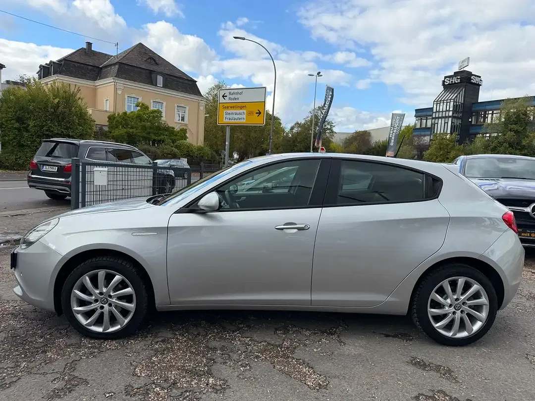 Alfa Romeo Giulietta Super - Thumbnail 3