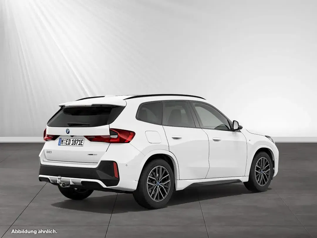 BMW iX1 xDrive M - foto 2