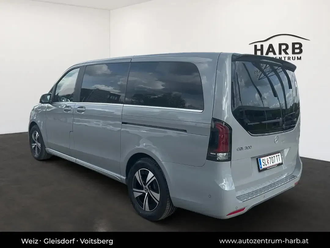 Mercedes-Benz EQV 300 - Thumbnail 6