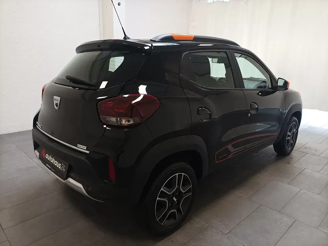 Dacia Spring - Thumbnail 5