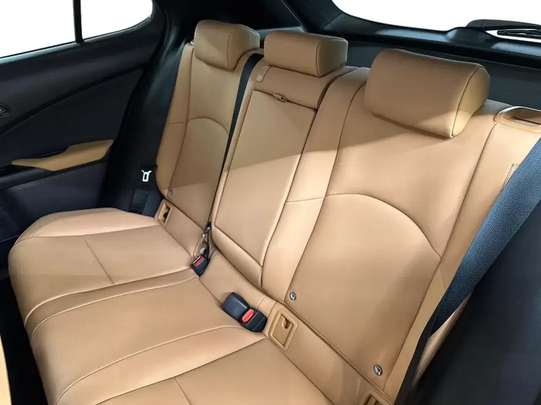 Lexus UX 250h F SPORT Design - Thumbnail 10