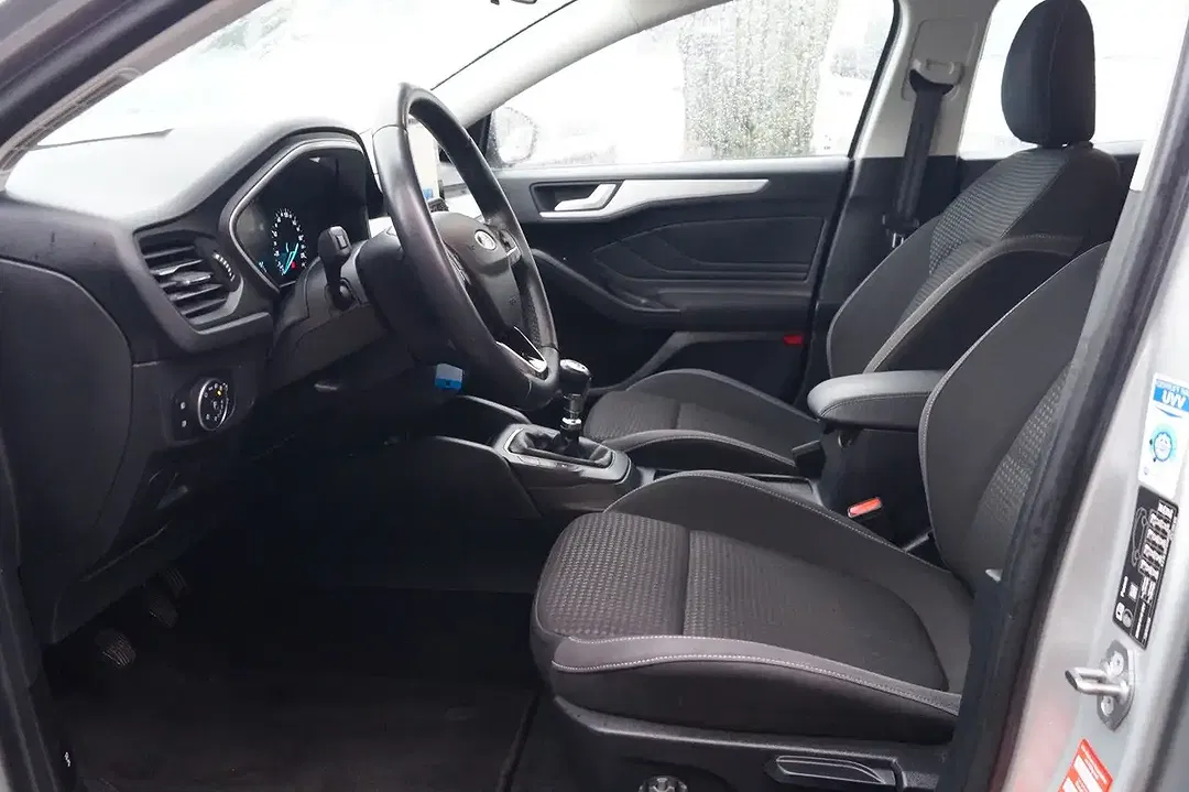 Ford Focus Cool & Connect - Thumbnail 11