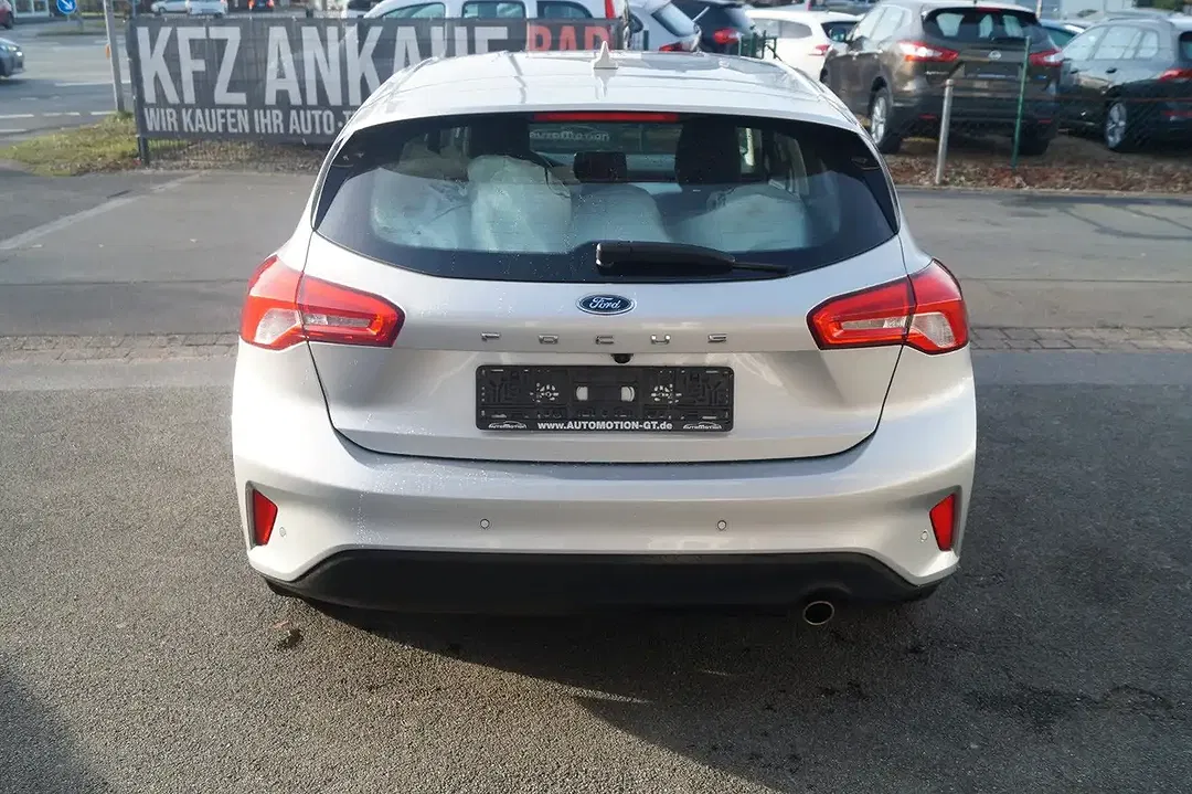 Ford Focus Cool & Connect - Thumbnail 8