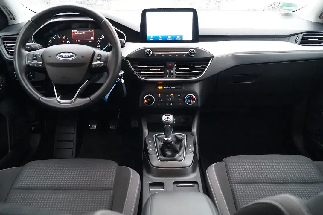 Ford Focus Cool & Connect - Thumbnail 9