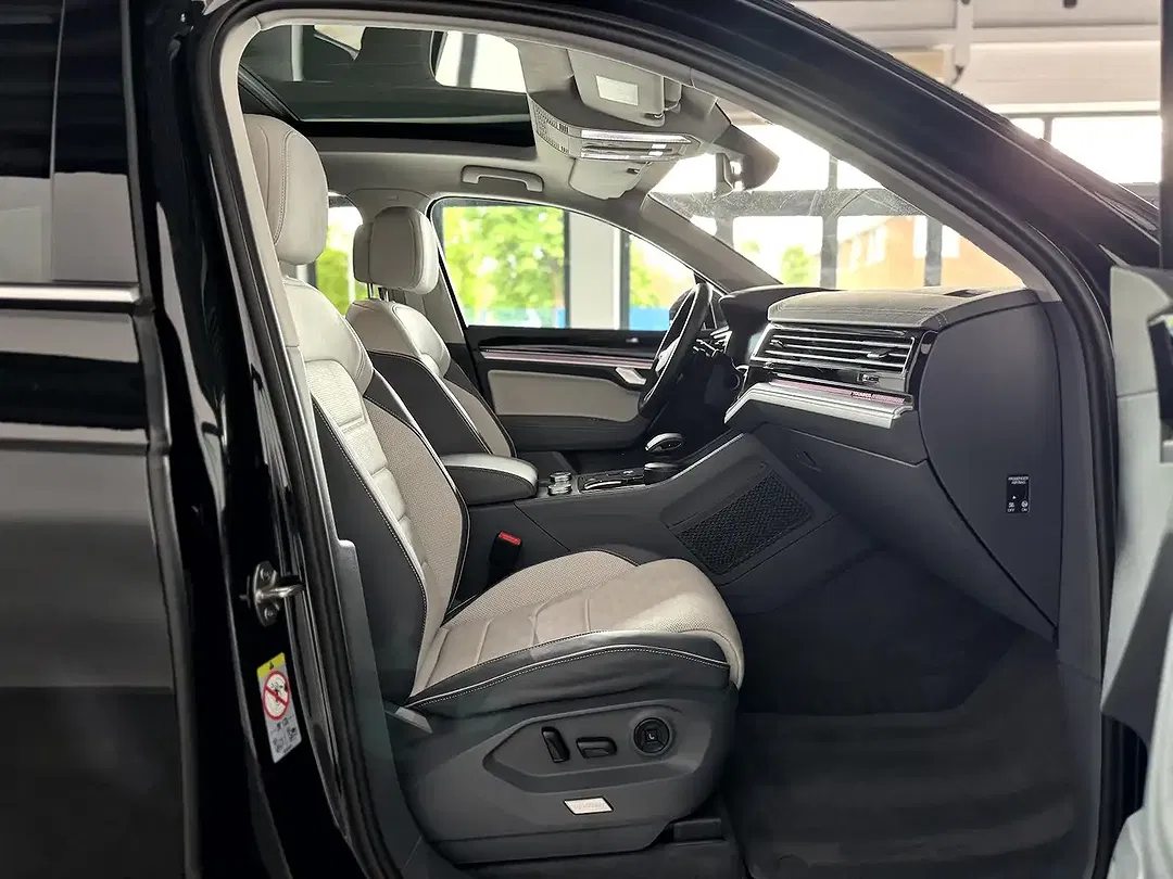 Volkswagen Touareg 3.0 TSI eHybrid 4Motion - Thumbnail 12