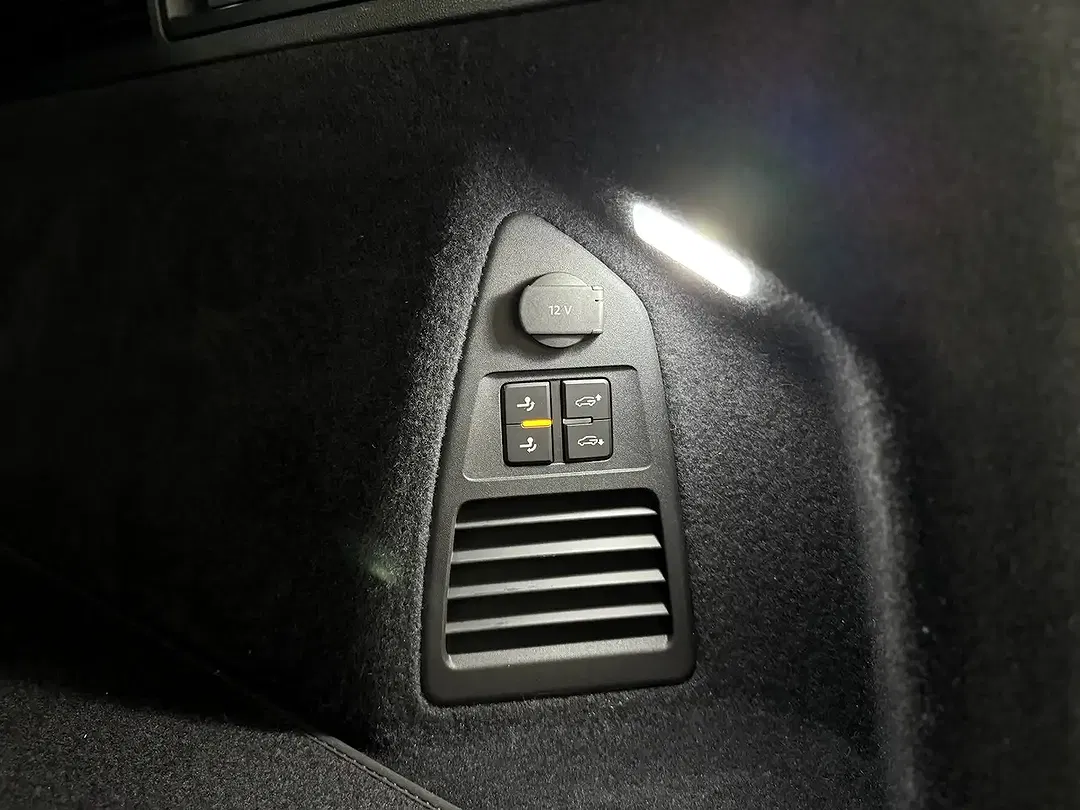 Volkswagen Touareg 3.0 TSI eHybrid 4Motion - Thumbnail 8