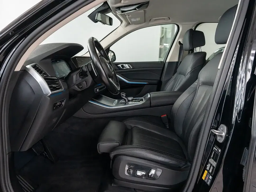 BMW X5 - Thumbnail 9