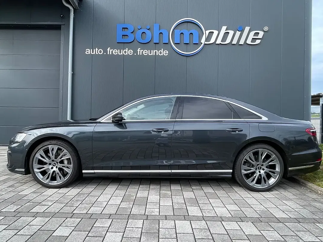Audi A8 60 TFSI e quattro - foto 1