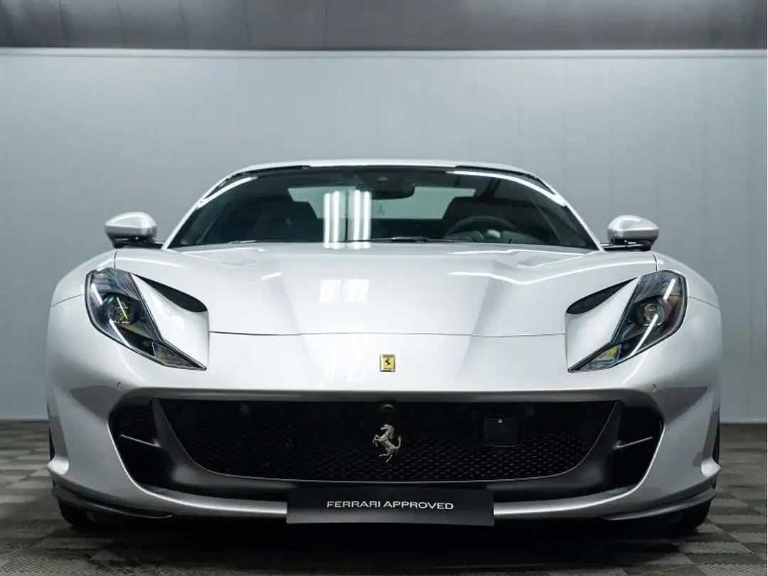 Ferrari 812 GTS - Thumbnail 8