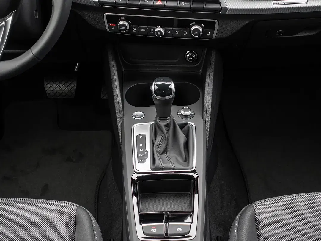 Audi Q2 35 TFSI S tronic - Thumbnail 10