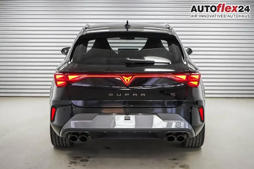 CUPRA Leon 2.0 TSI DSG 4x4 VZ Sportstourer - Thumbnail 3