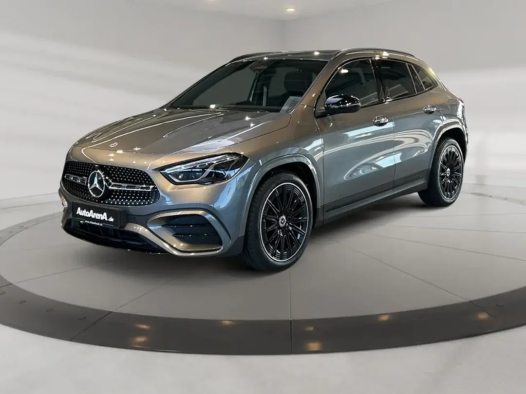 Mercedes-Benz GLA 200 AMG MBUX Night - Afbeelding 1