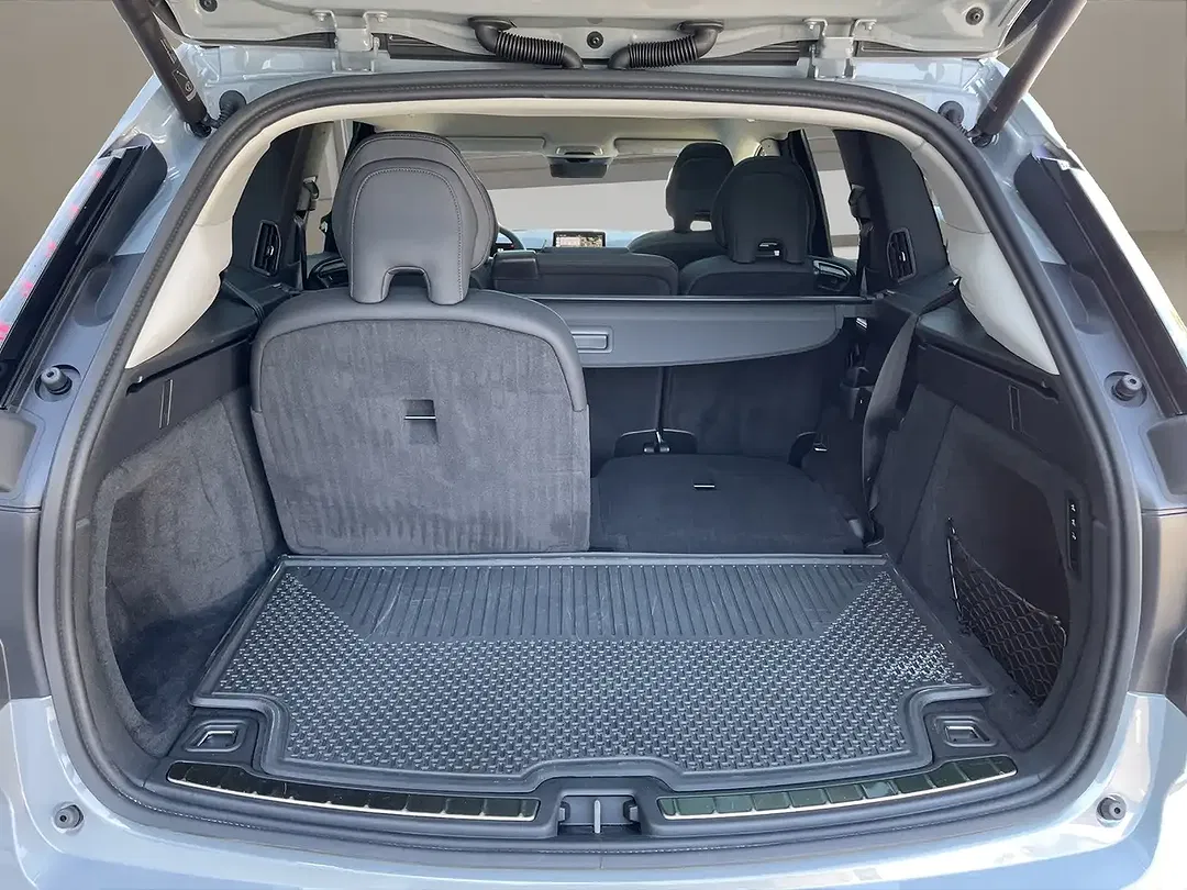 Volvo EX90 eAWD Twin Motor Plus - Thumbnail 14
