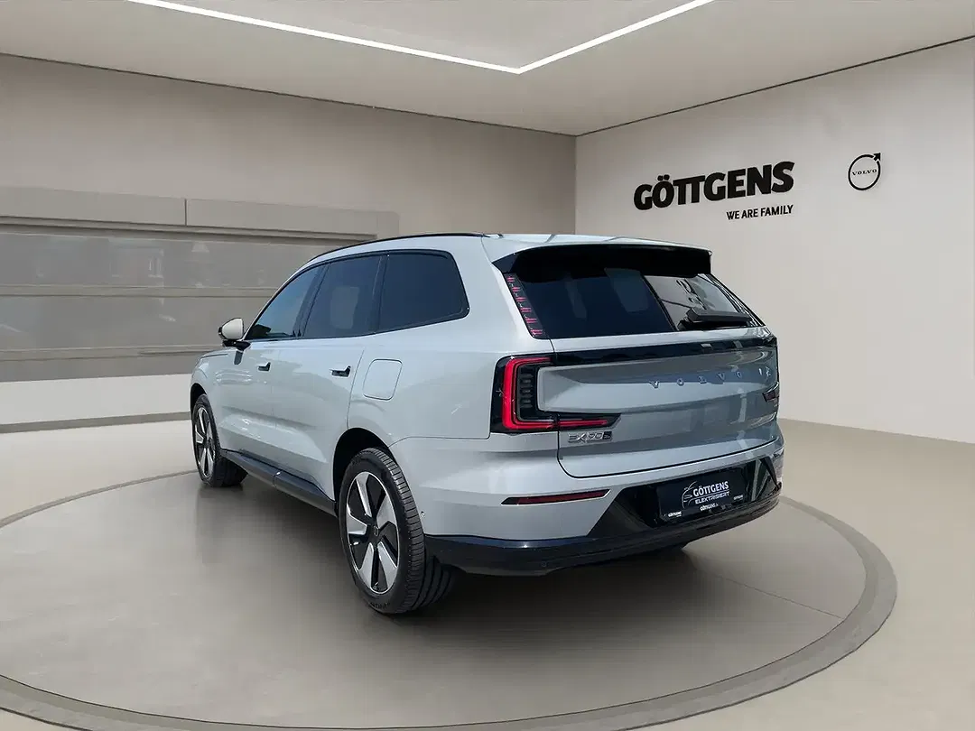 Volvo EX90 eAWD Twin Motor Plus - Thumbnail 3