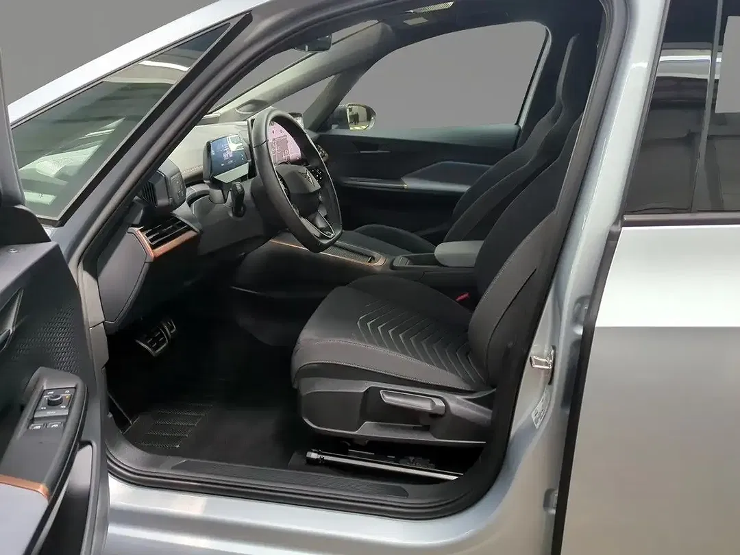 CUPRA Born - Thumbnail 6
