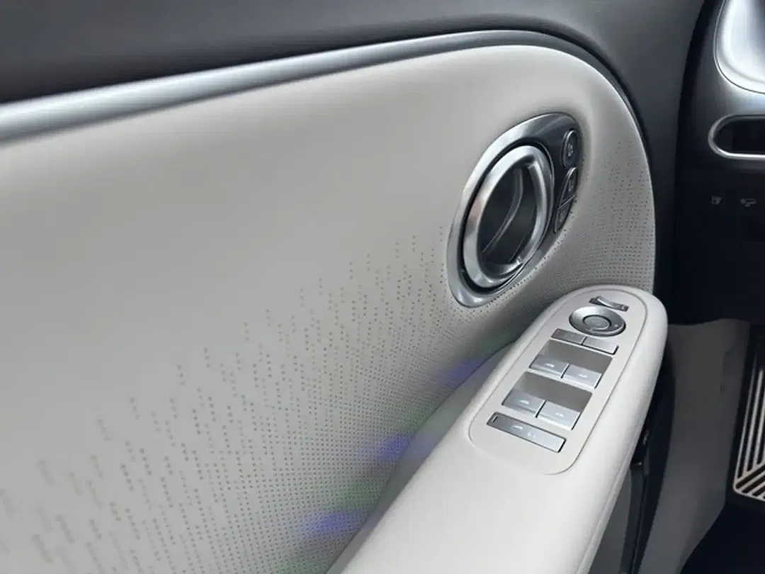 Hyundai IONIQ 9 UNIQ - Thumbnail 13