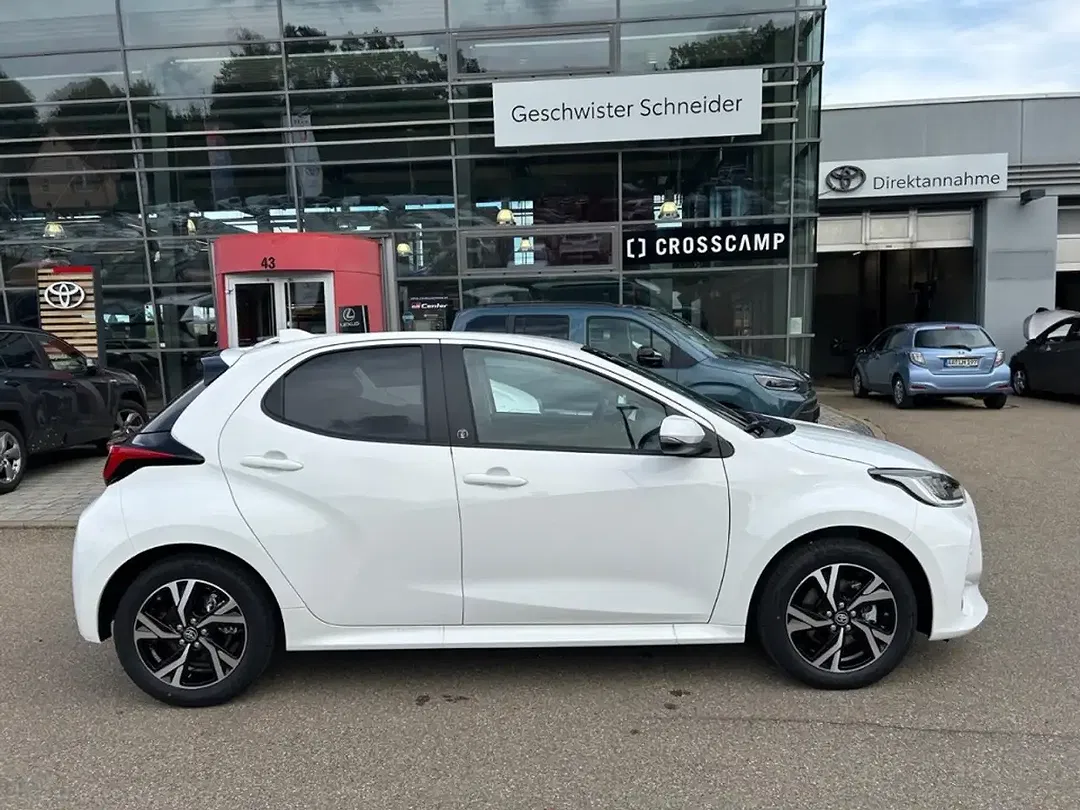 Toyota Yaris 1.5 Hybrid Teamplayer - Thumbnail 3