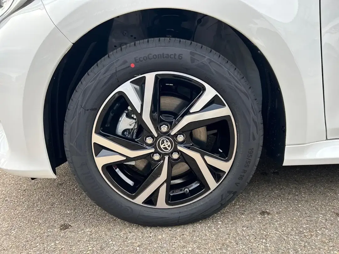 Toyota Yaris 1.5 Hybrid Teamplayer - Thumbnail 8