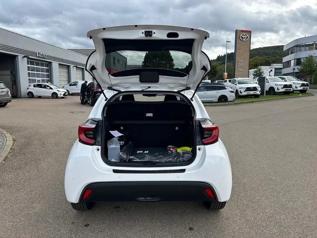 Toyota Yaris 1.5 Hybrid Teamplayer - Thumbnail 9