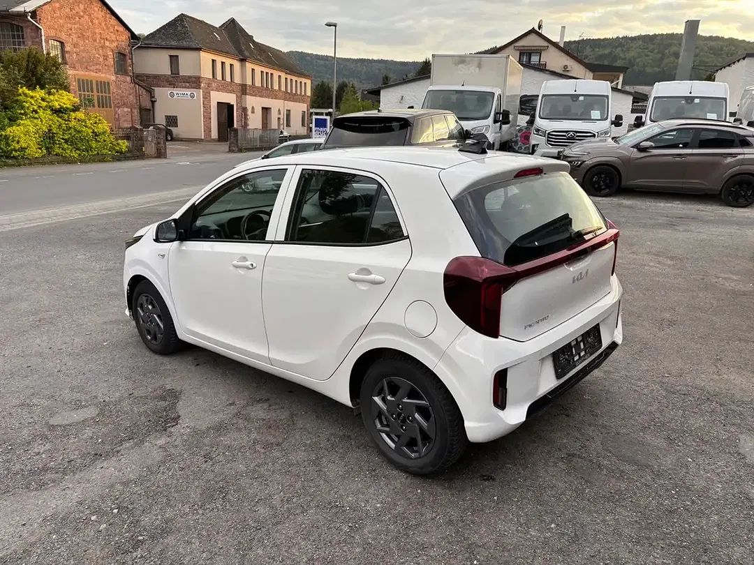 Kia Picanto Vision - Thumbnail 3