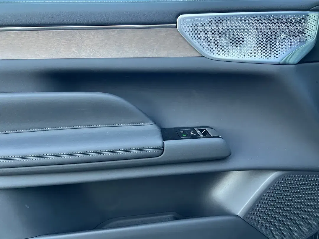 Volvo ES90 Extended Range Ultra - Thumbnail 11