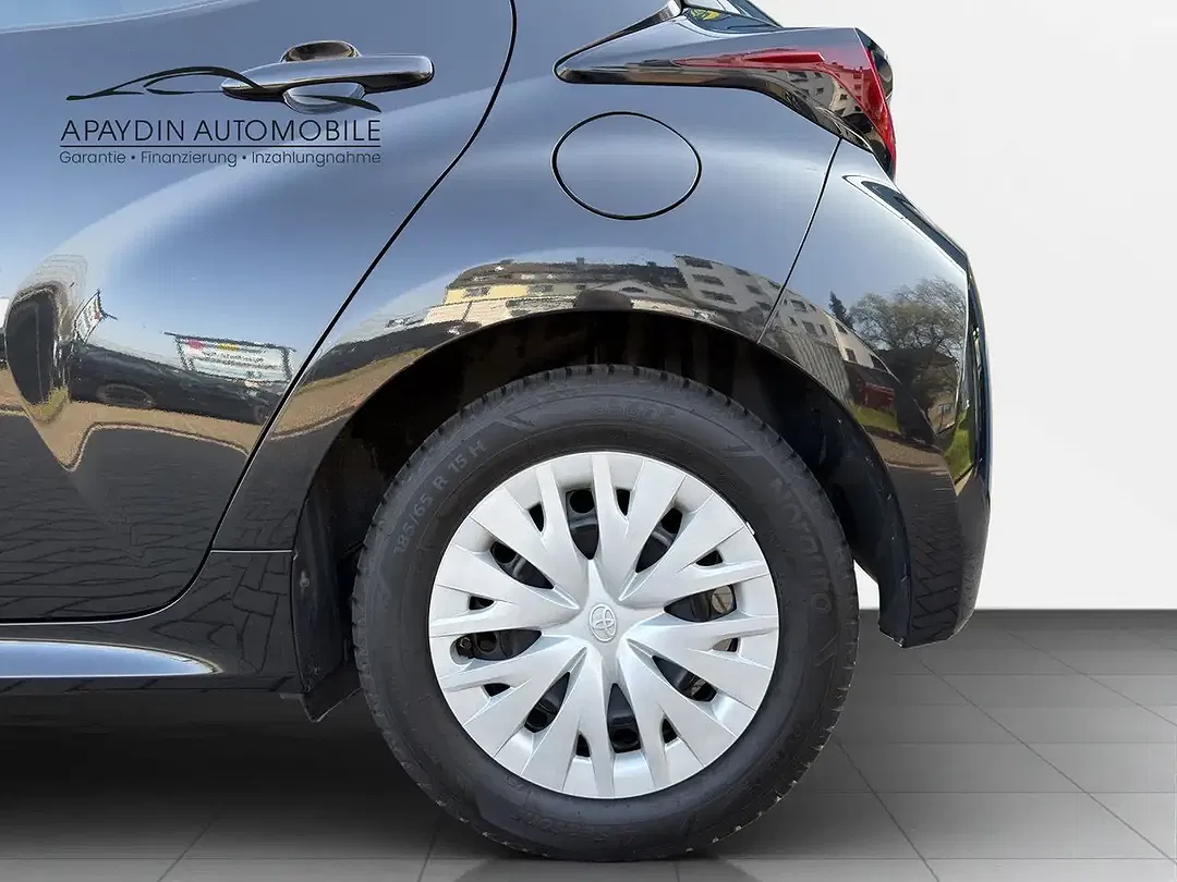 Toyota Yaris Comfort - Thumbnail 11