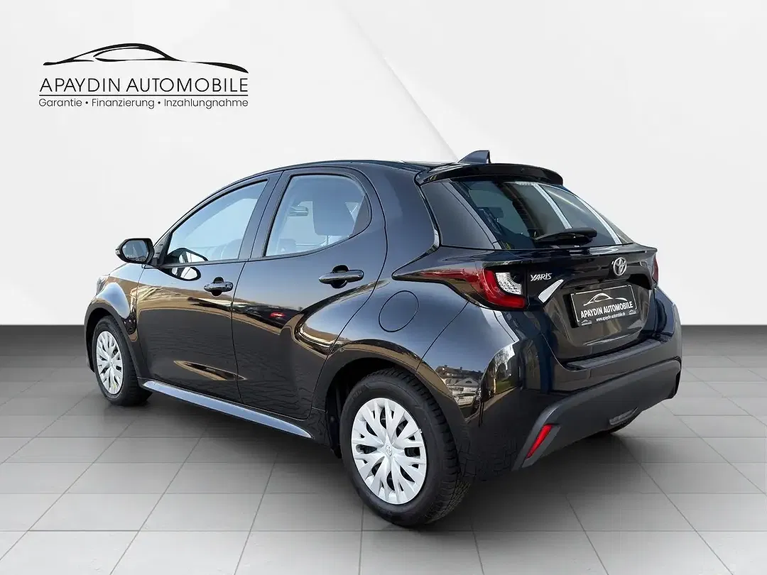 Toyota Yaris Comfort - Thumbnail 3