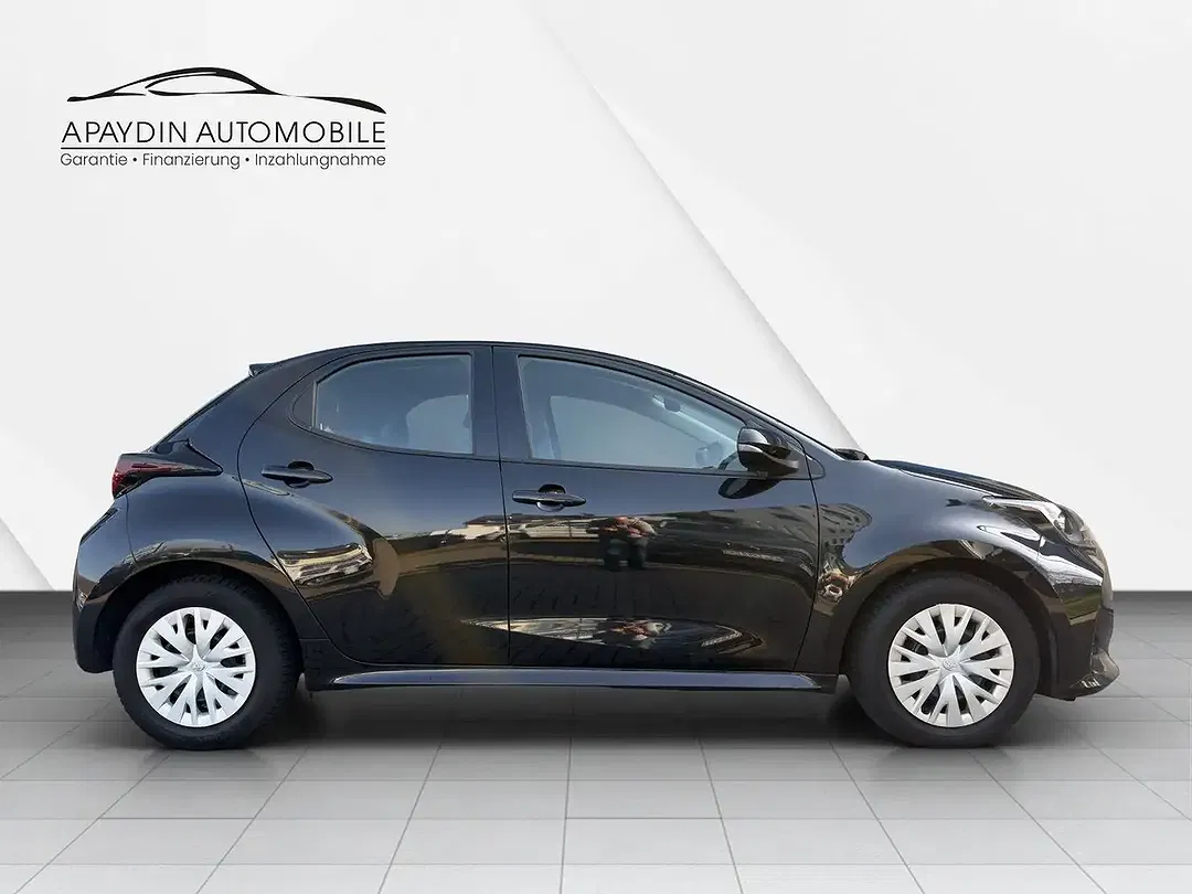 Toyota Yaris Comfort - Thumbnail 6