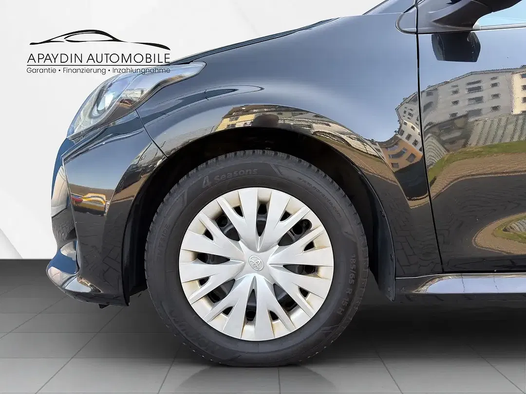 Toyota Yaris Comfort - Thumbnail 9