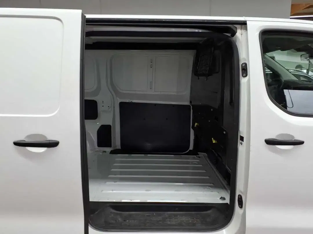 Opel Vivaro Cargo Edition - Thumbnail 13