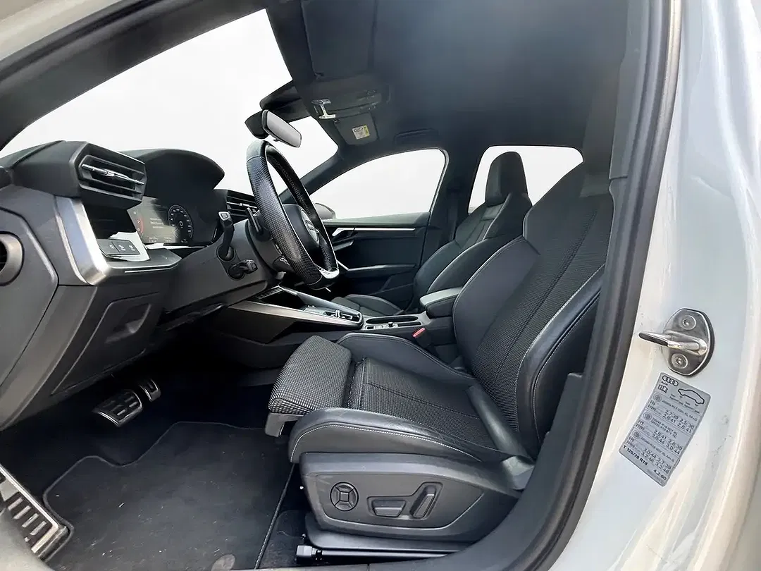 Audi S3 2.0 TFSI quattro Matrix LED Sportback - Thumbnail 9